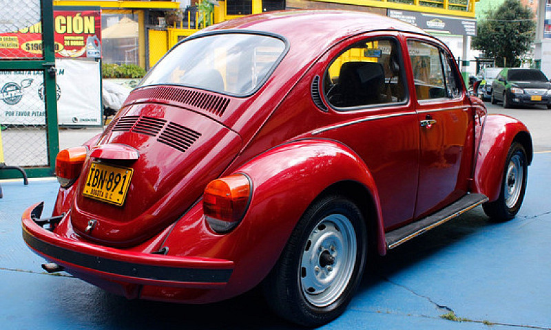 Volkswagen Escarabaj...