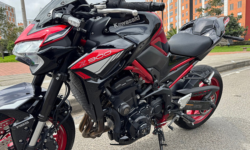Kawasaki Z 900...