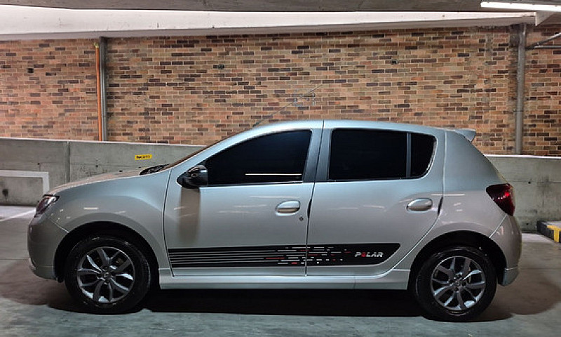Renault Sandero 1.6 ...