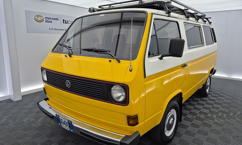 Volkswagen Kombi ...