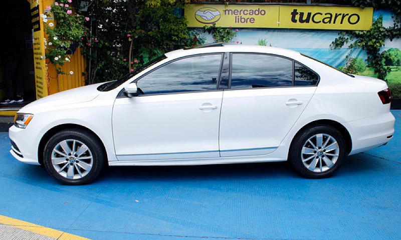 Volkswagen Jetta 2.0...