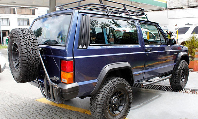 Jeep Cherokee 4.0 Re...