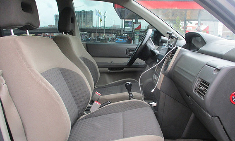 Nissan X-Trail Class...