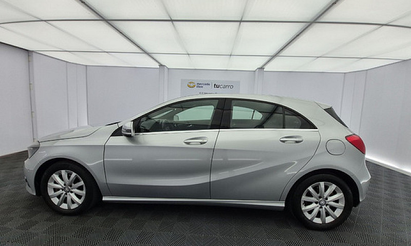 Mercedes Benz Clase ...