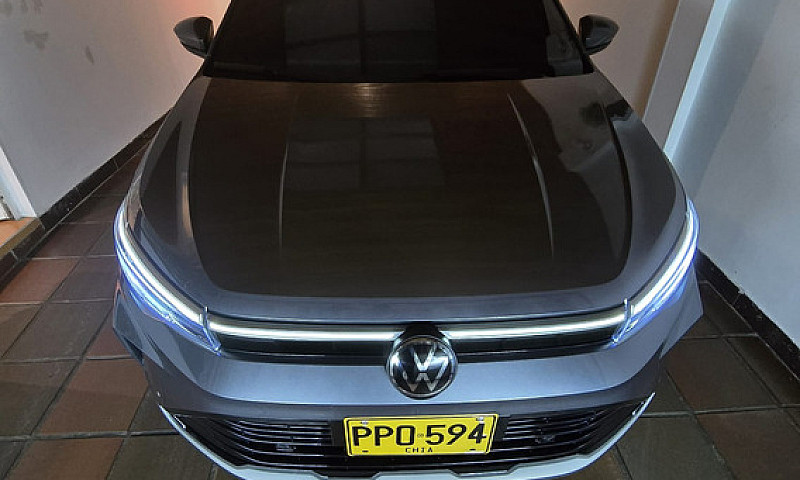 Volkswagen Nivus 1.0...