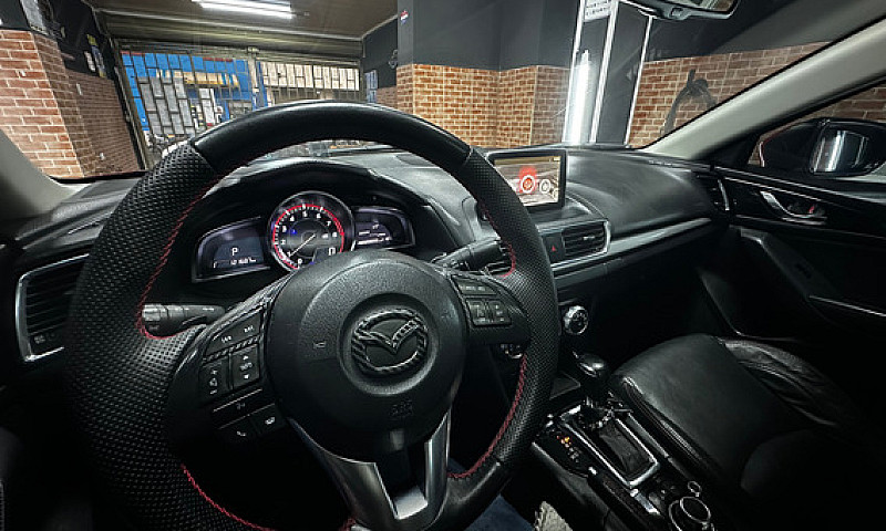 Mazda 3 2.0 Grand To...