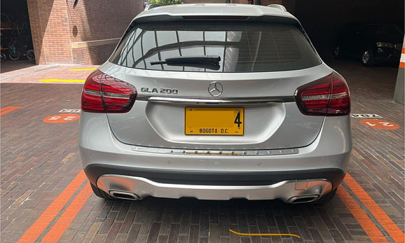 Mercedes-Benz Clase ...