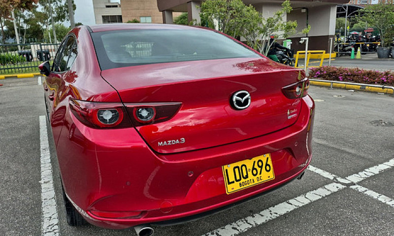 Mazda 3 2.0 Grand To...