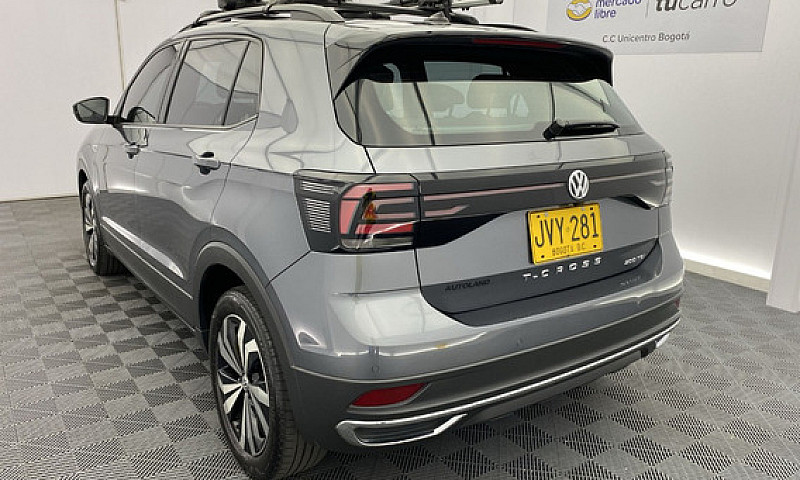 Volkswagen T-Cross 1...