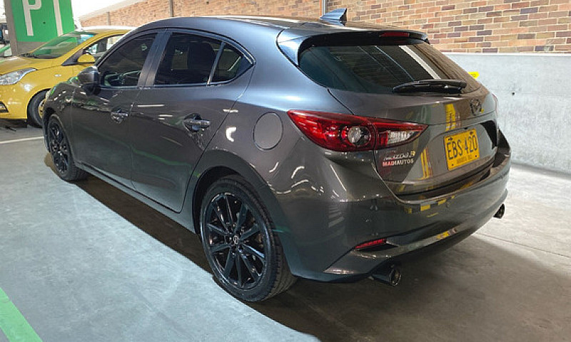 Mazda 3 2.0 Sport Gr...