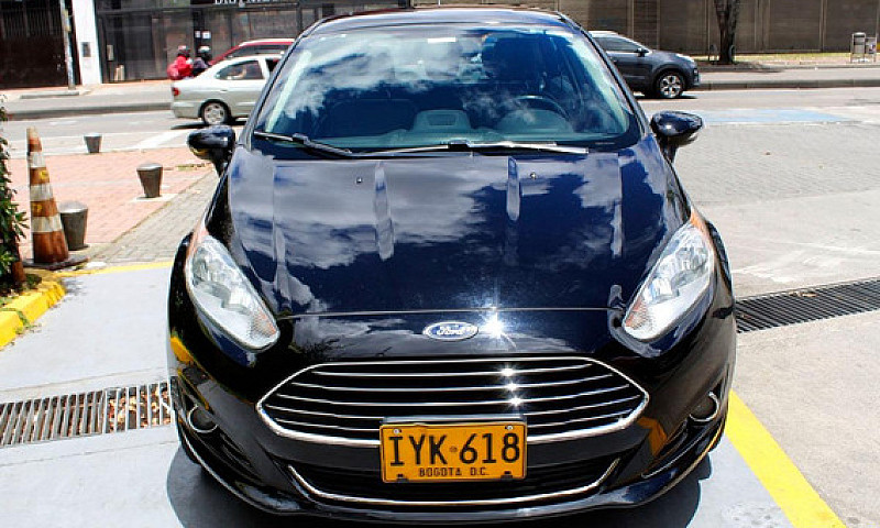Ford Fiesta 1.6 Tita...