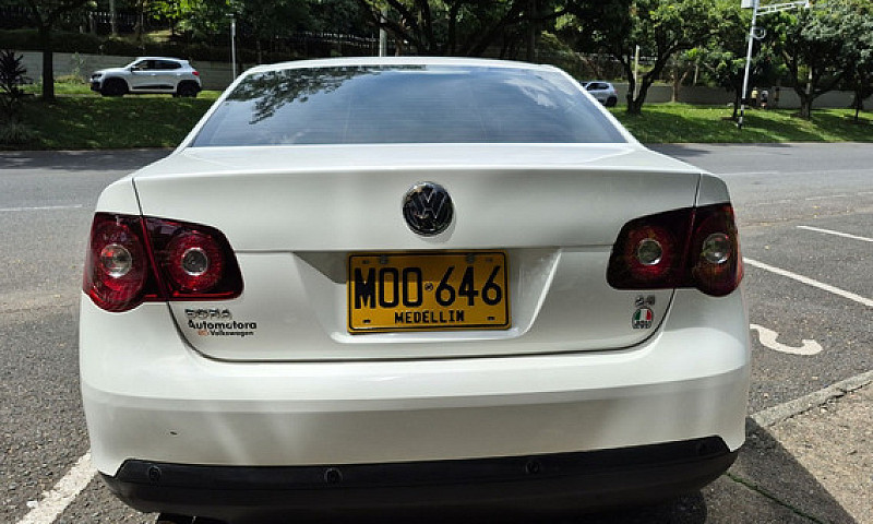 Volkswagen Bora 2.5 ...