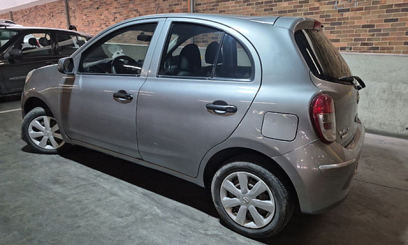 Nissan March 1.6 Sen...
