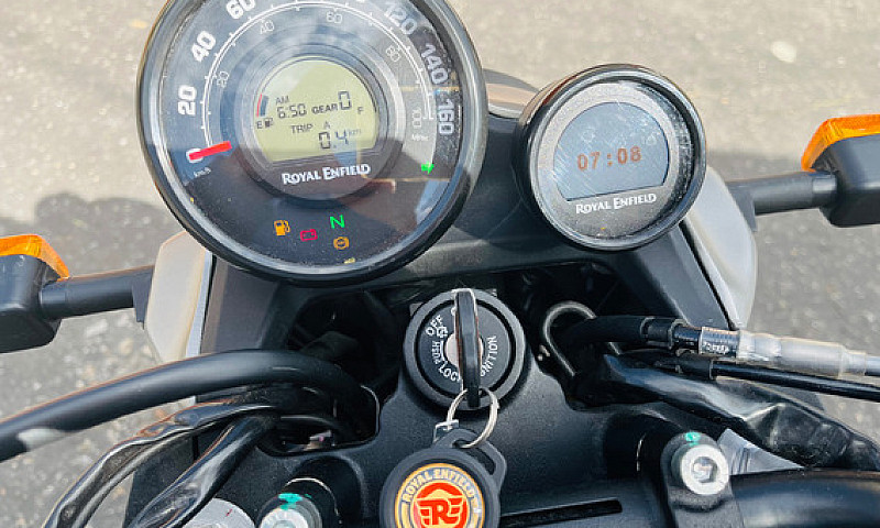 Royal Enfield Scram ...