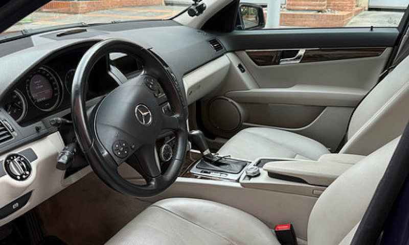 Mercedes Benz C 200 ...