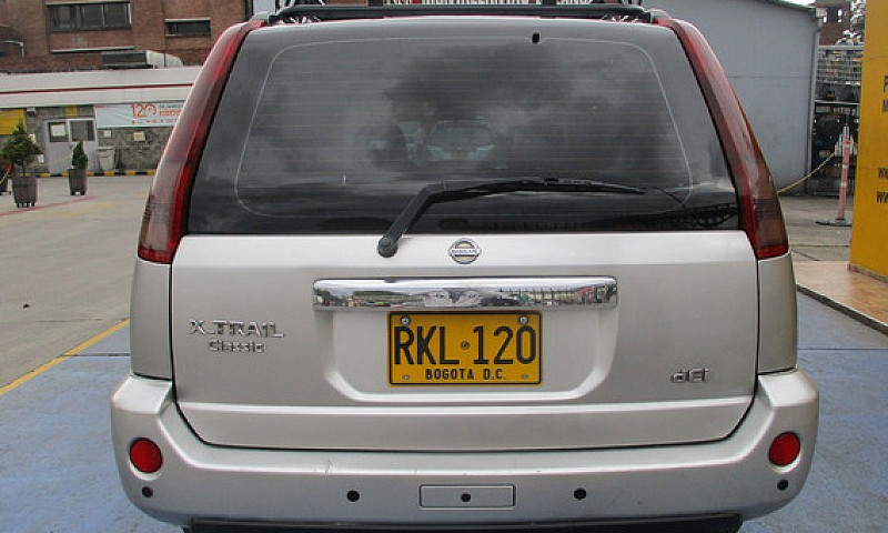 Nissan X-Trail Class...