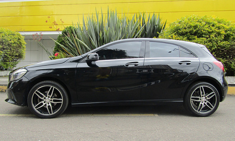 Mercedes-Benz Clase ...
