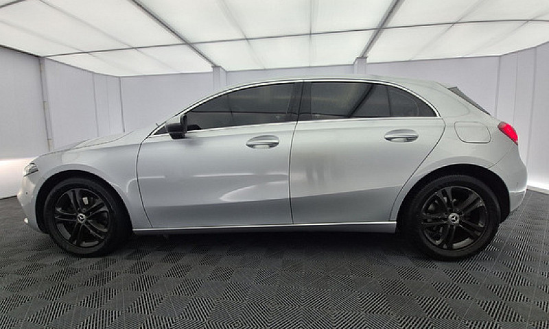 Mercedes Benz A 200 ...