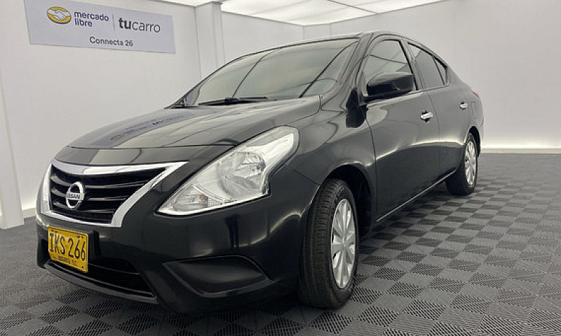 Nissan Versa 1.6 Ava...