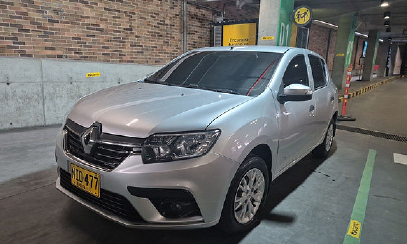 Renault Sandero 1.6 ...