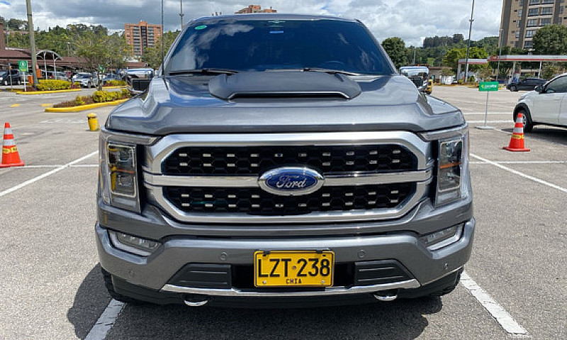 Ford F-150 Platinum ...