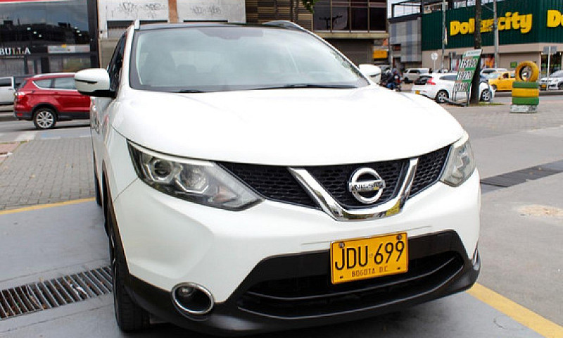 Nissan Qashqai 2.0 E...
