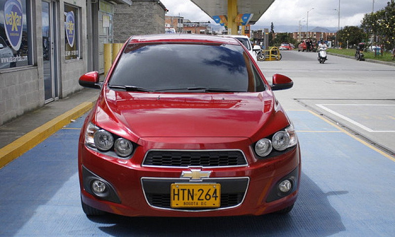 Chevrolet Sonic 1.6 ...