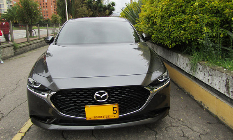 Mazda 3 2.0 Touring ...