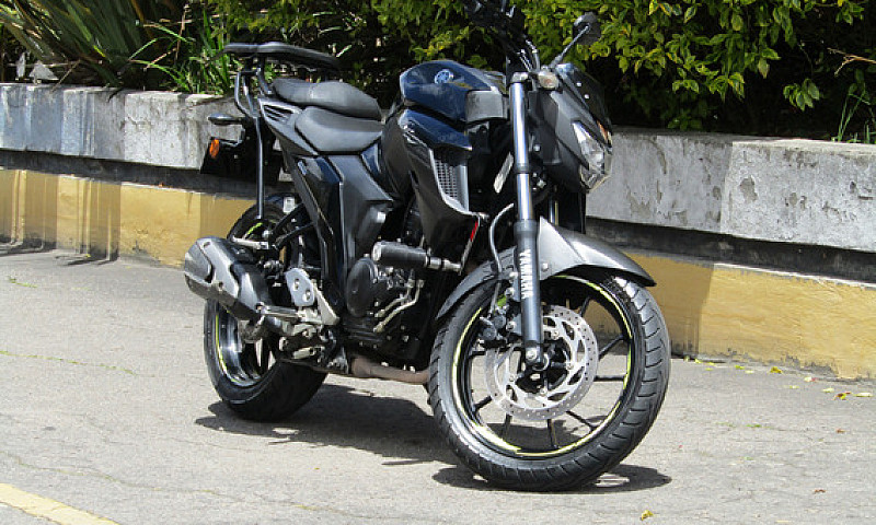 Yamaha Fz25 250Cc Mt...