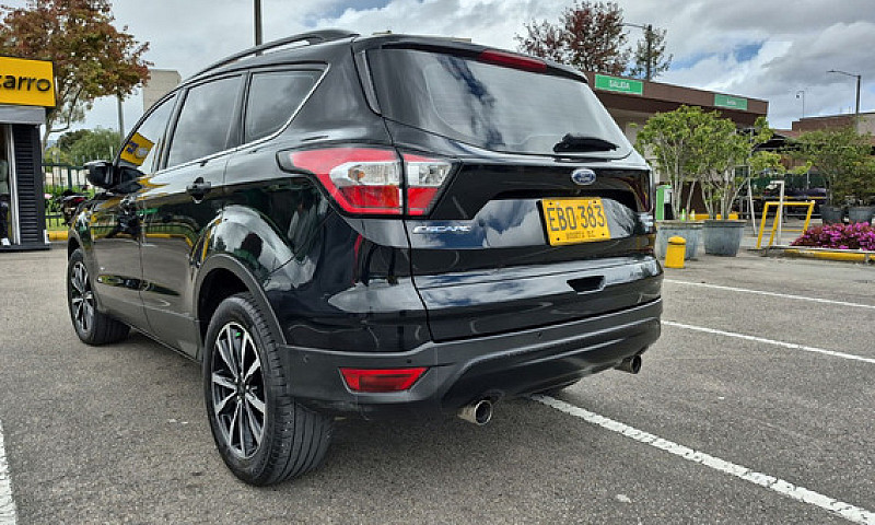 Ford Escape 2.0 Tita...