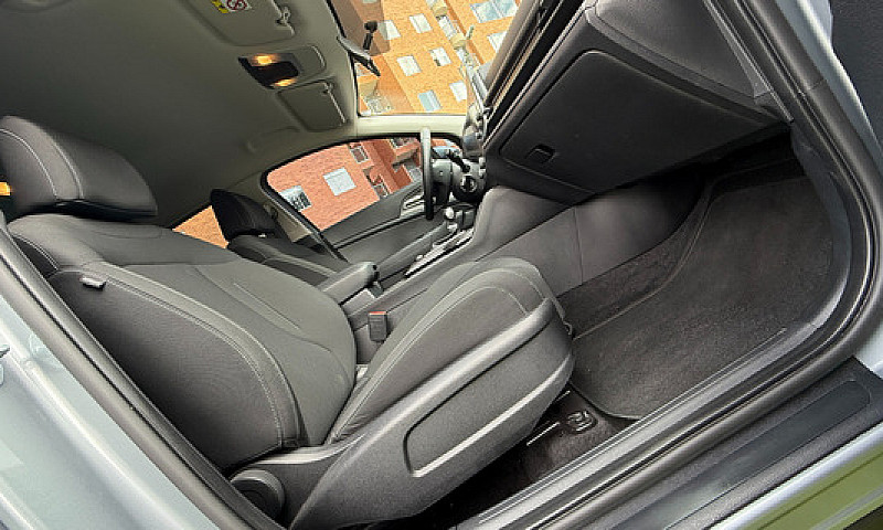 Kia Sportage 2.0 Emo...