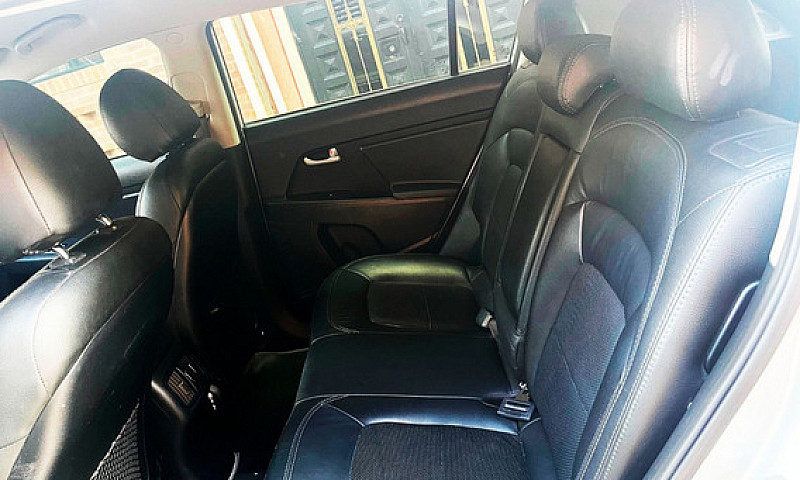 Kia New Sportage 2.0...