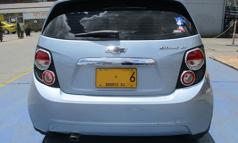 Chevrolet Sonic Lt  ...