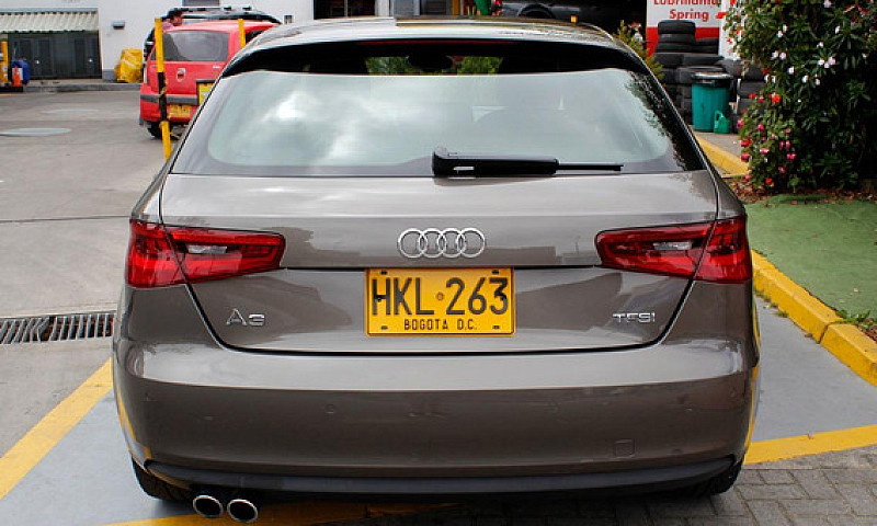 Audi A3 1.8 Sportbac...