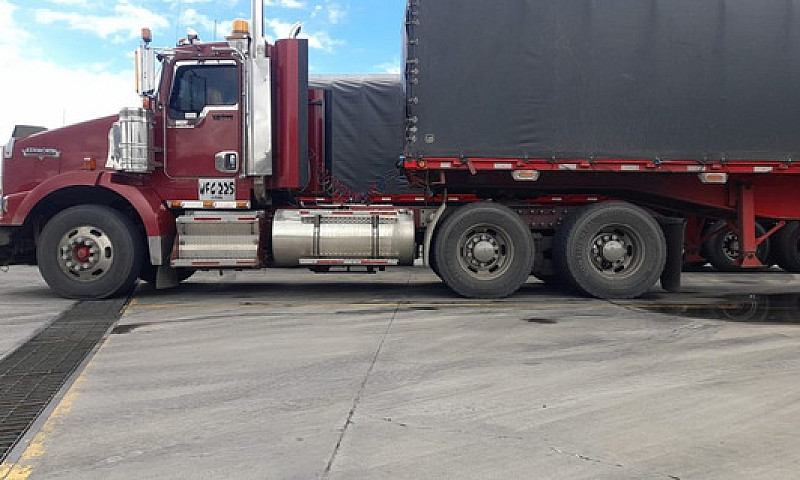 Freightliner New Cas...
