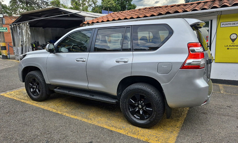 Toyota Prado 3.0 Tx ...