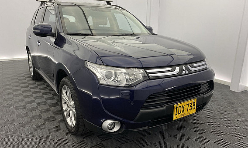 Mitsubishi Outlander...