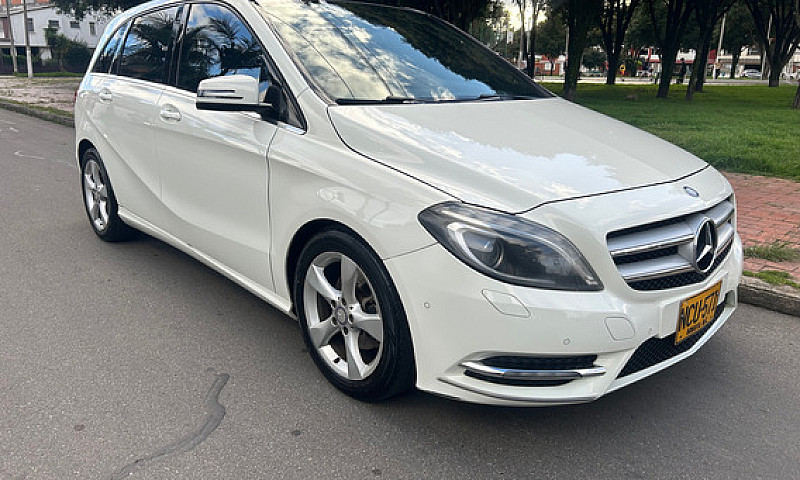 Mercedes-Benz Clase ...