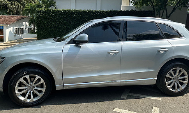 Audi Q5 Blindado...