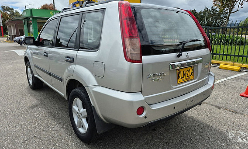 Nissan X-Trail 2.5 C...