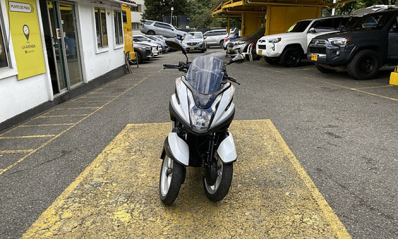 Yamaha Nw 125 Tricit...