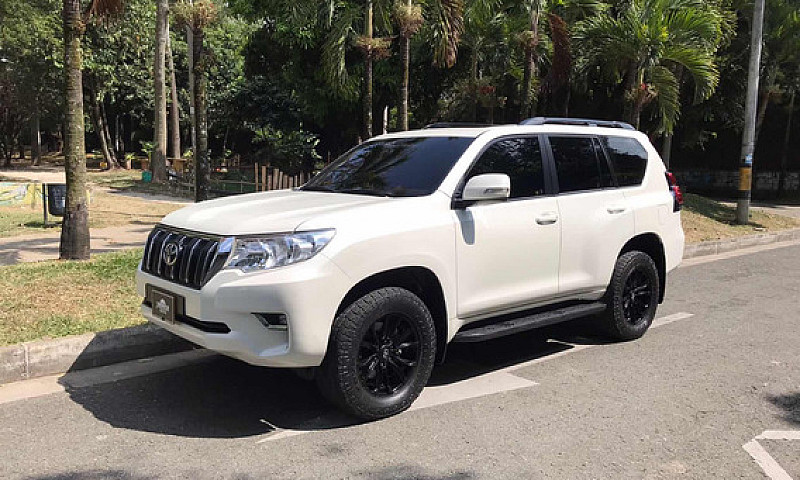 Toyota Prado Txl 2.8...