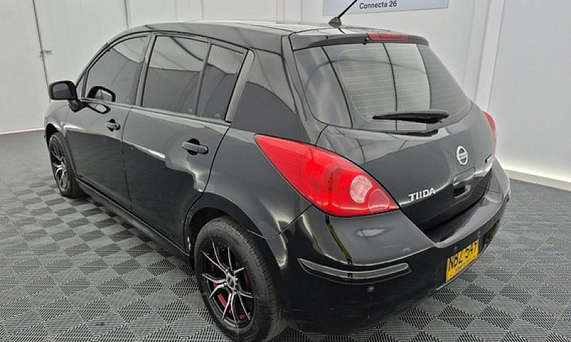 Nissan Tiida Hb 1.8 ...