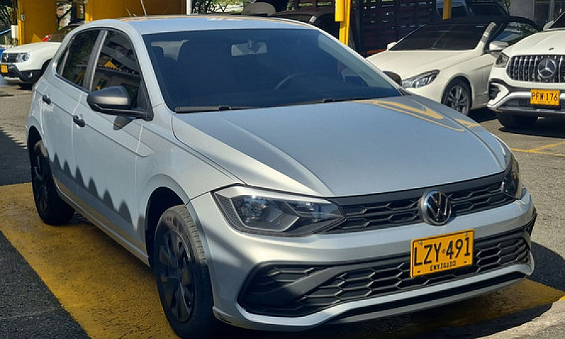 Volkswagen Polo 1.6 ...