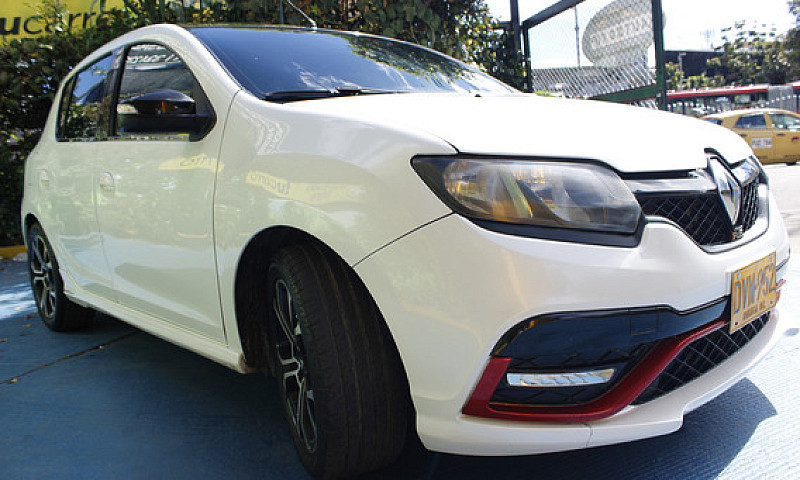 Renault Sandero 2.0 ...