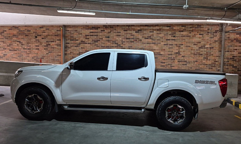 Nissan Np300 Frontie...