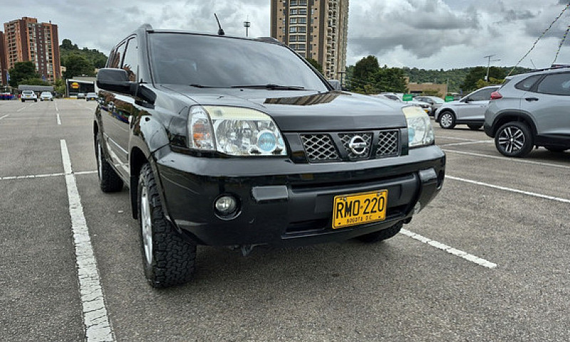 Nissan X-Trail 2.5 X...