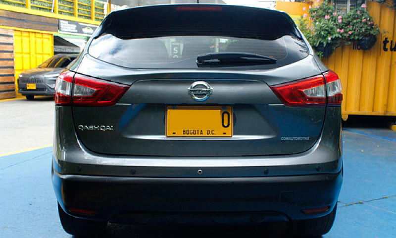 Nissan Qashqai 2.0 A...
