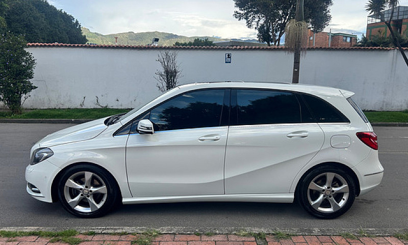 Mercedes-Benz Clase ...