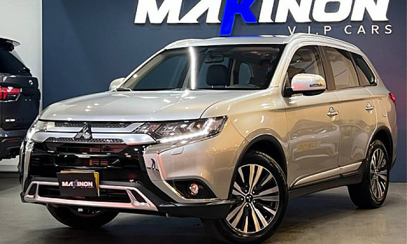  Mitsubishi Outlande...